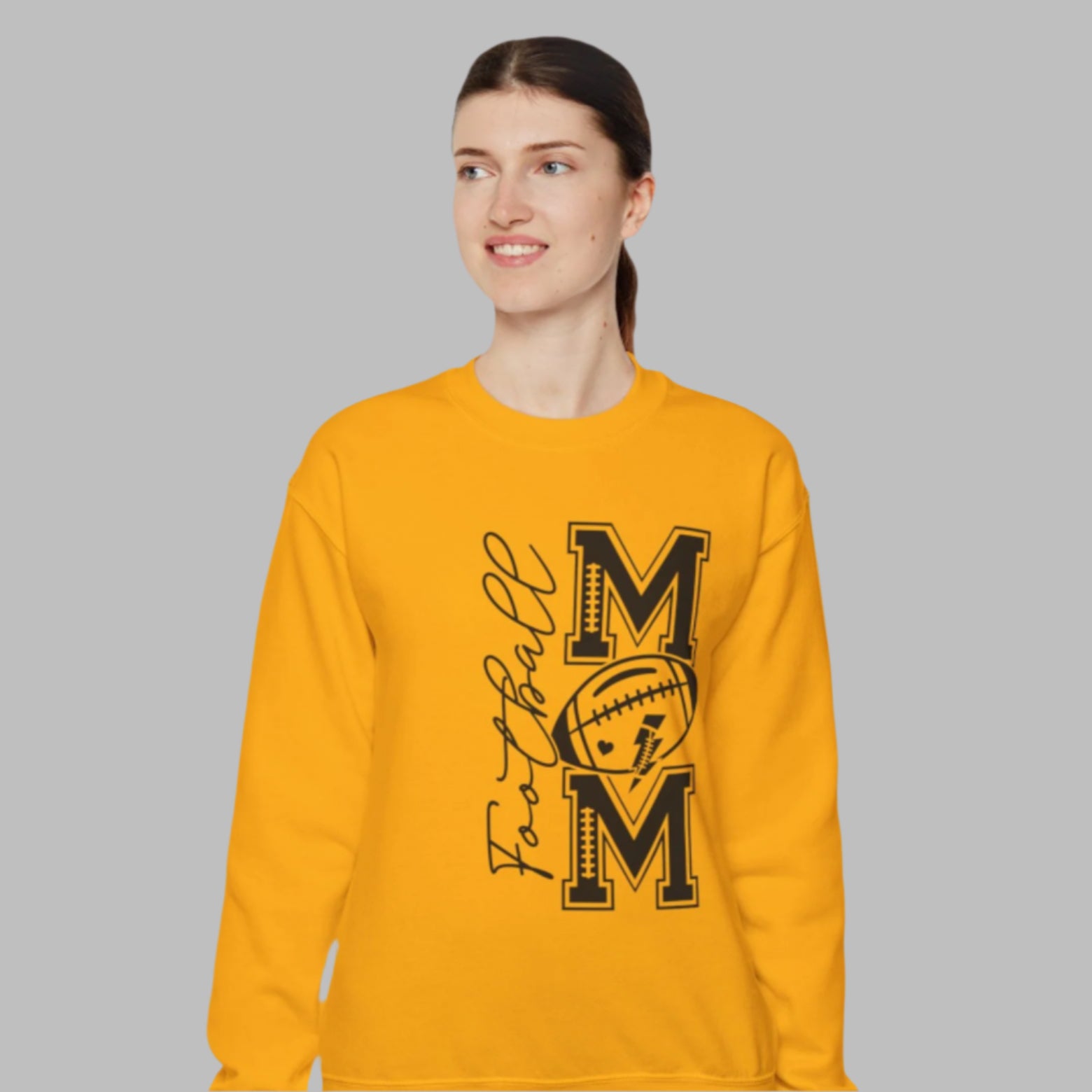 FOOTBALL MOM CREWNECK SWEATSHIRT - FANGIRL SWAG