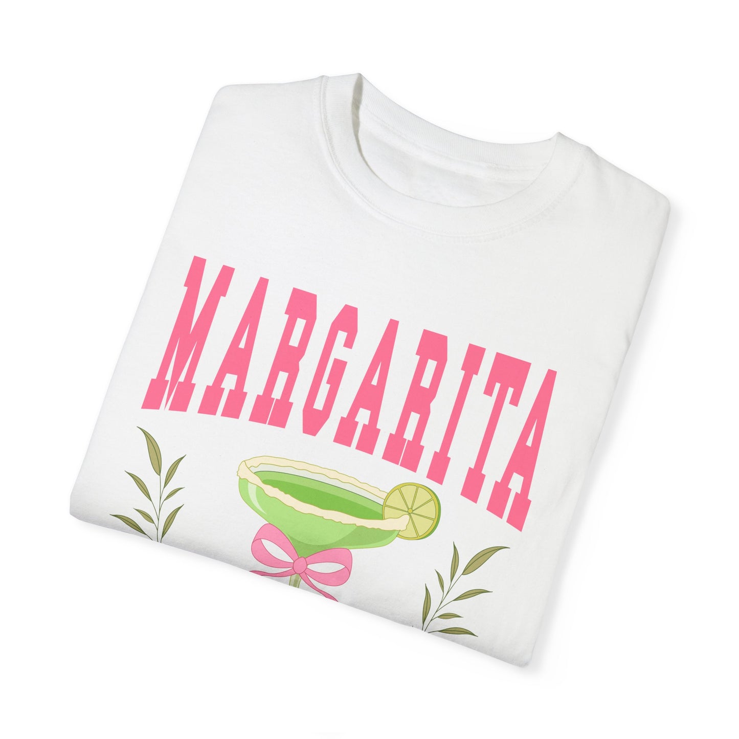 MARG SOCIAL CLUB TEE - FANGIRL SWAG