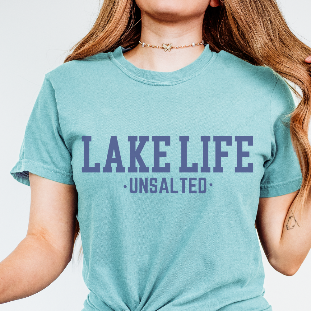 LAKE LIFE TEE - FANGIRL SWAG
