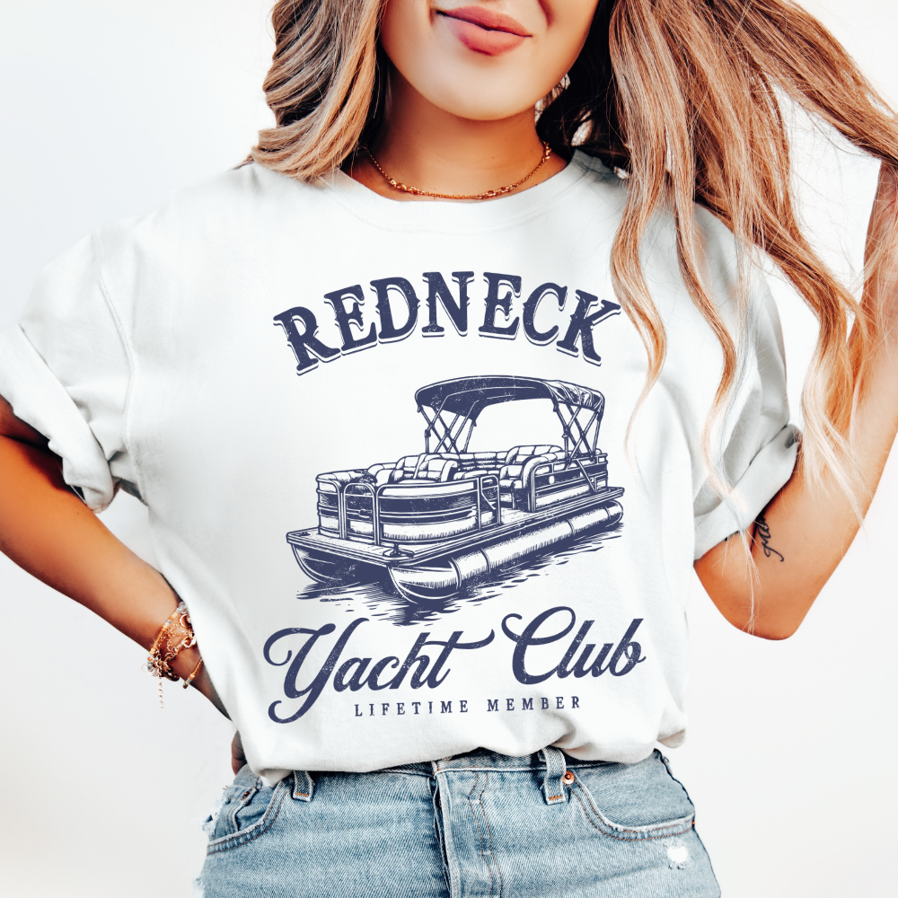REDNECK YACHT CLUB TEE - FANGIRL SWAG