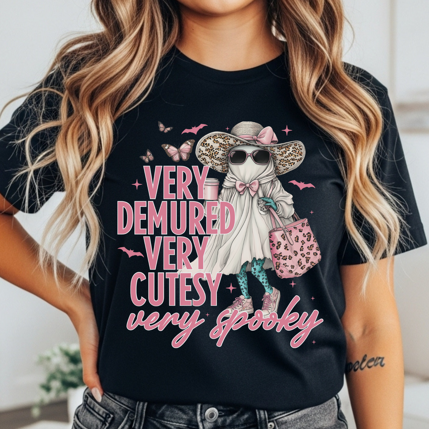 Very Demure Very Spooky Halloween Tee - FANGIRL SWAG