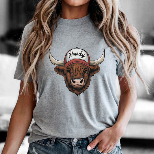 Howdy Highland Cow Graphic Tee - FANGIRL SWAG
