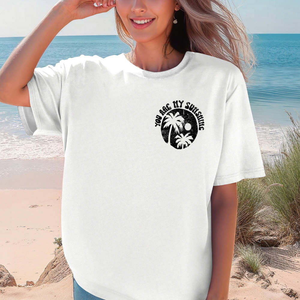 SUNSHINE TEE - FANGIRL SWAG