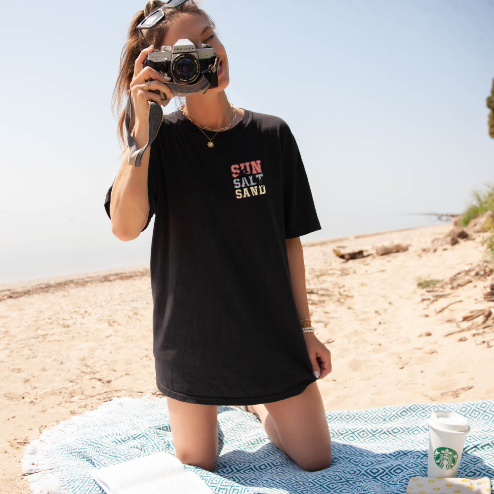 SUN SALT SAND TEE - FANGIRL SWAG