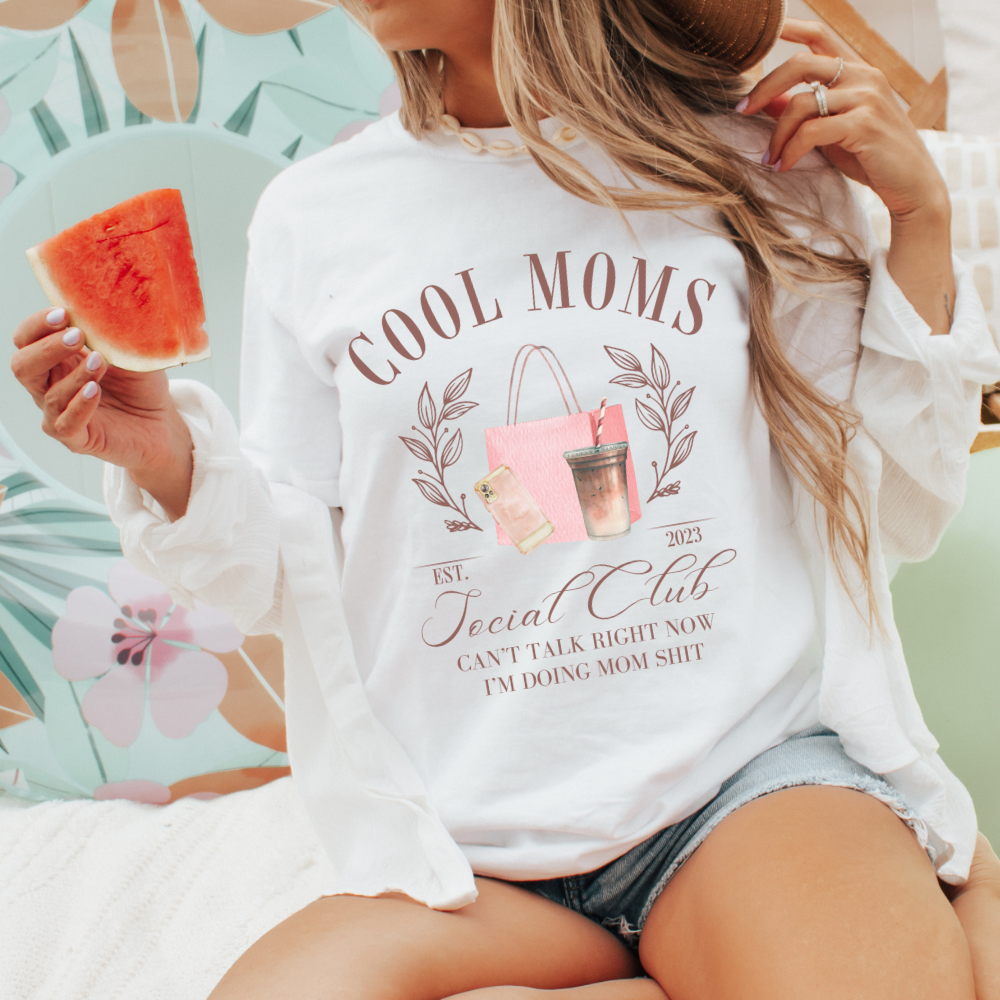 COOL MOMS SOCIAL CLUB - FANGIRL SWAG