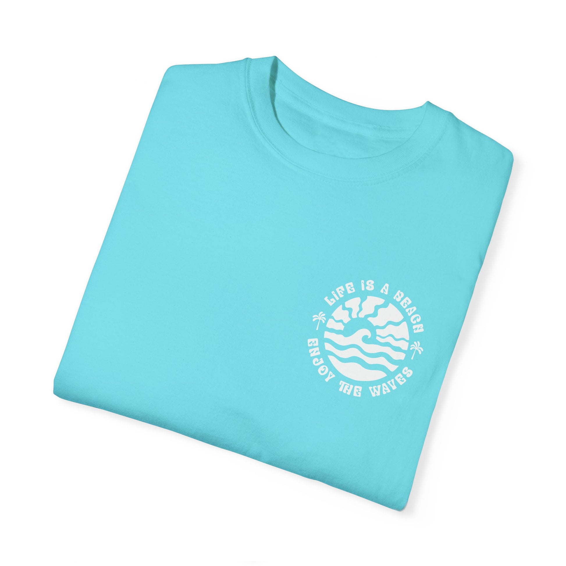 BE THE SUNSHINE TEE - FANGIRL SWAG