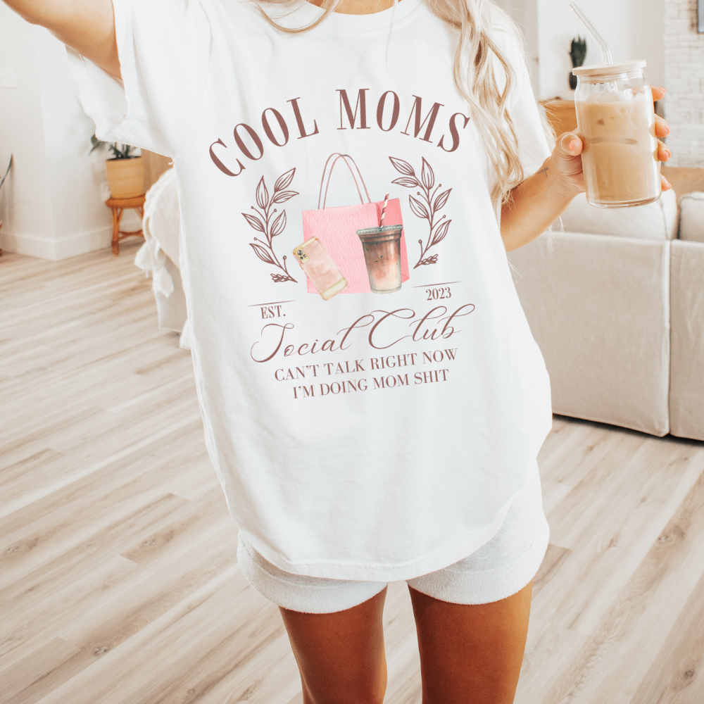 COOL MOMS SOCIAL CLUB - FANGIRL SWAG
