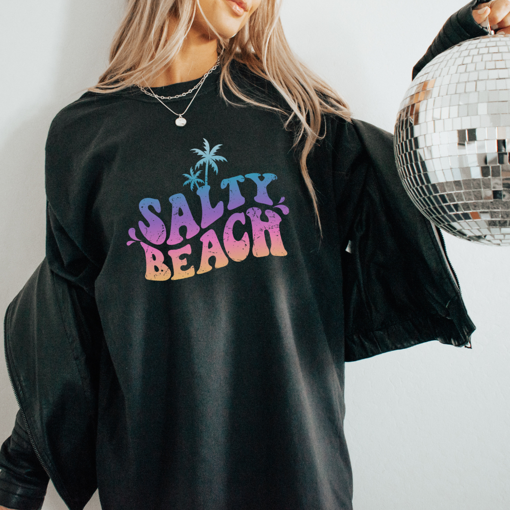 SALTY BEACH TEE - FANGIRL SWAG