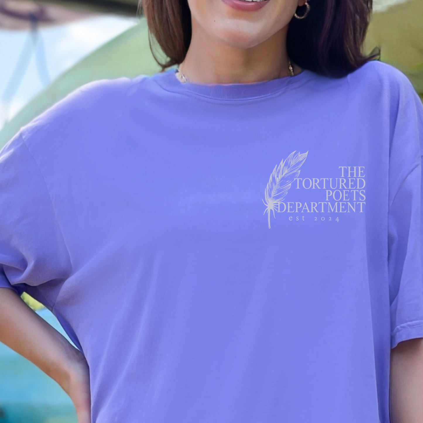 ALL'S FAIR IN LOVE AND POETRY TEE - FANGIRL SWAG