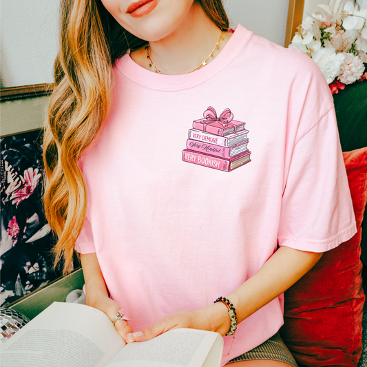 VERY BOOKISH TEE