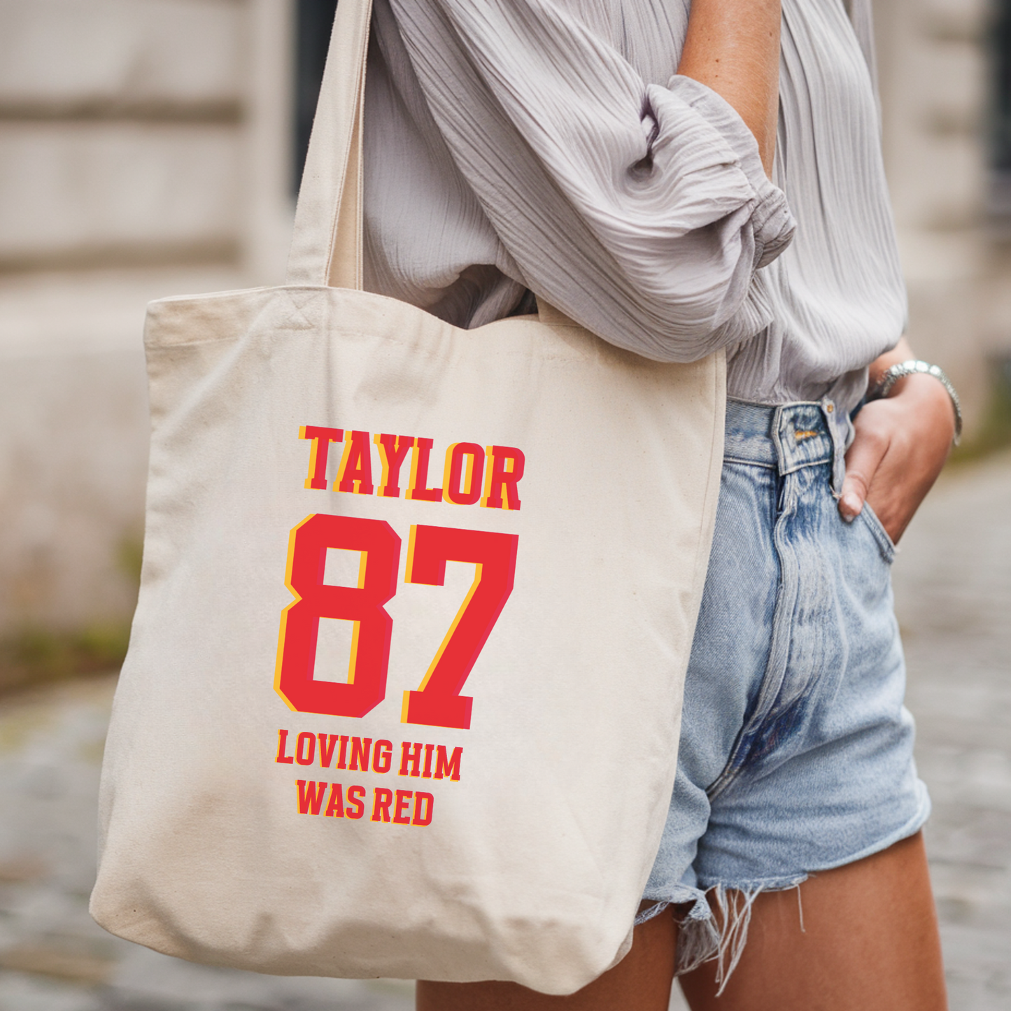 Taylor 87 Loving Him Was Red Tote