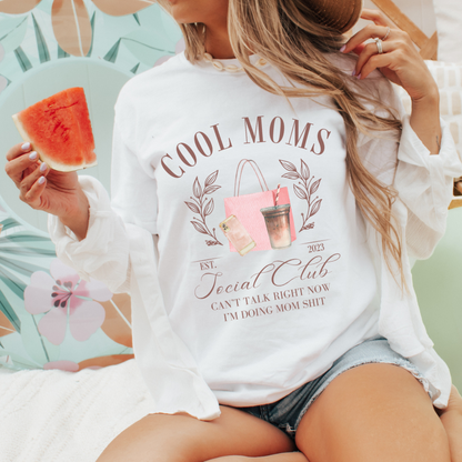 COOL MOMS SOCIAL CLUB