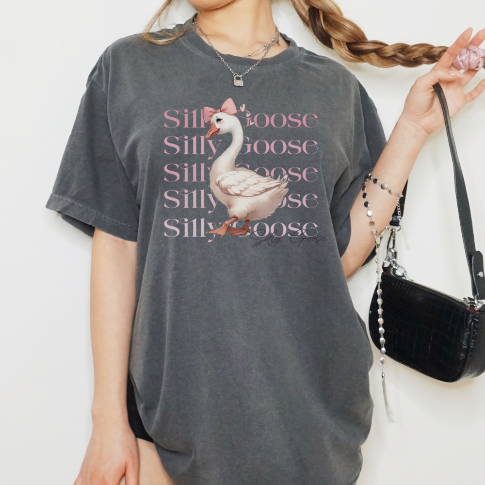 SILLY GOOSE TEE