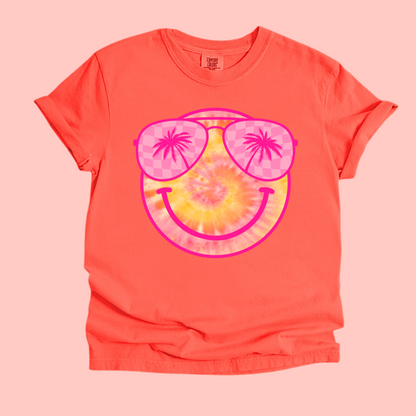 TIE DYE SMILEY TEE - FANGIRL SWAG